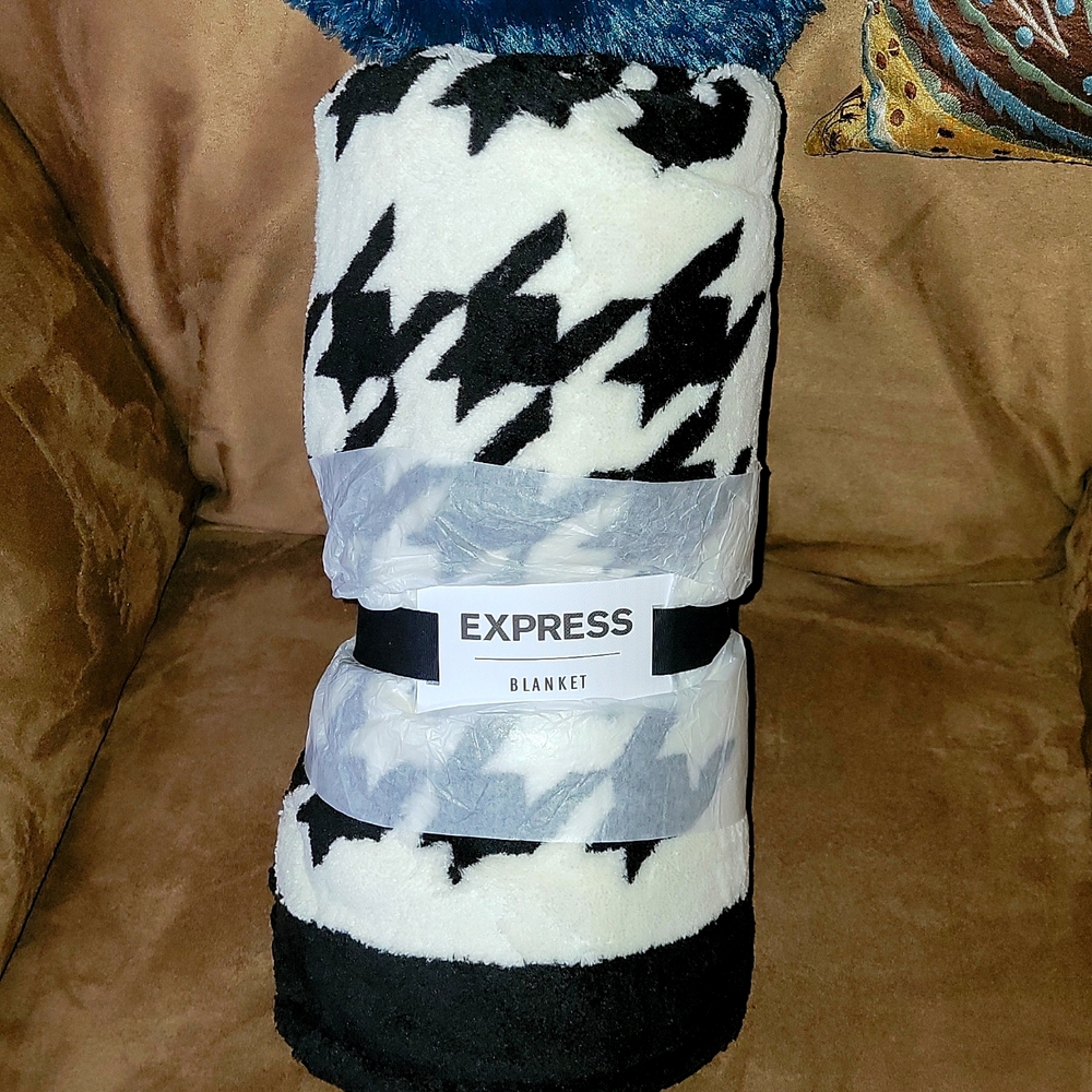 GORGEOUS EXPRESS BLANKET❤